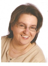 Яна Завацкая